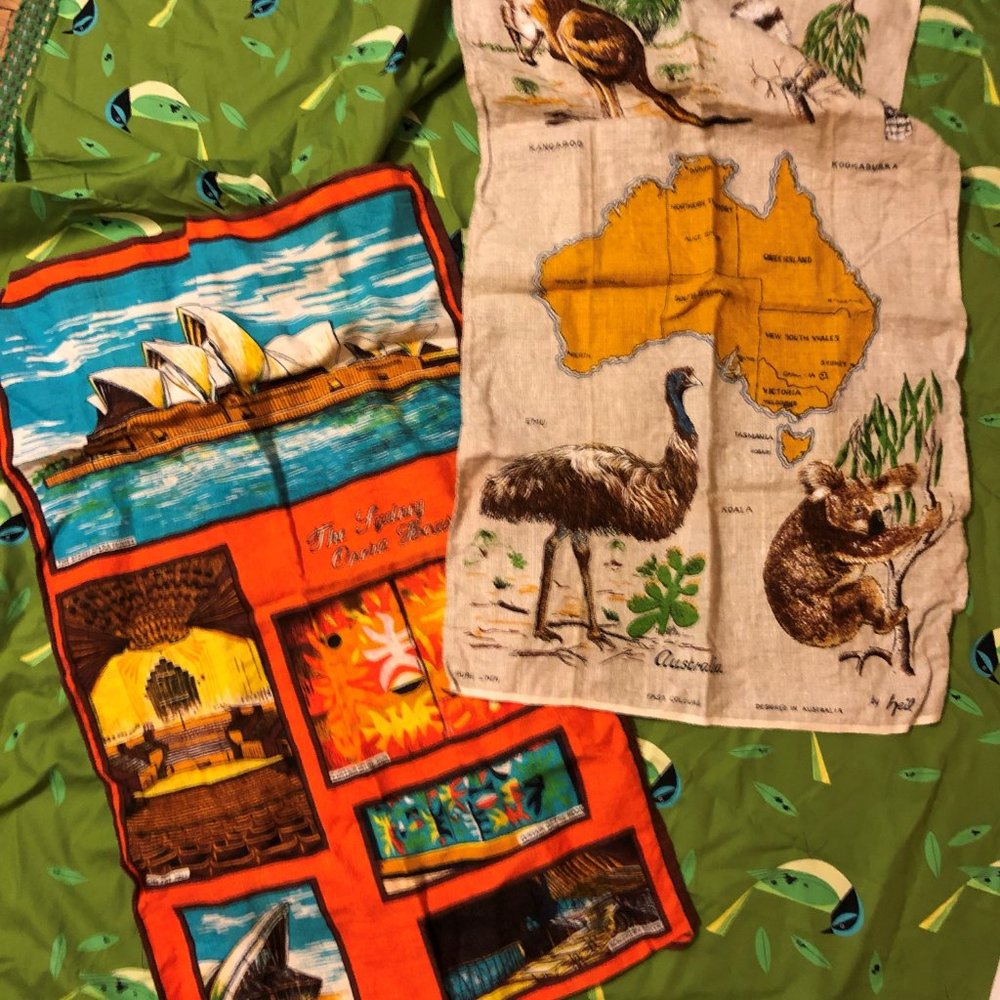 Vintage Australia table cloths and kitchen towels
